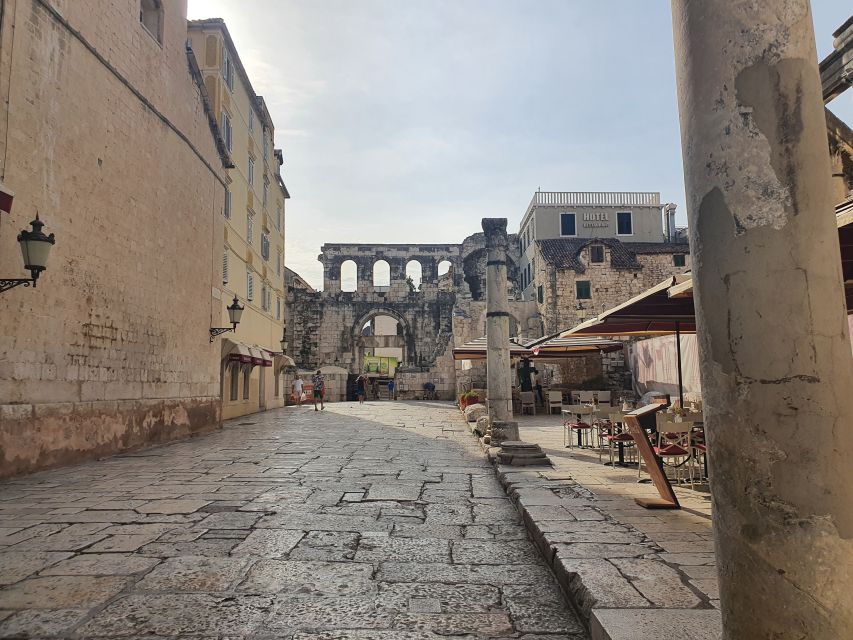 Split: Walking Tour of Split With a Magister of History - Historical Reconstructions