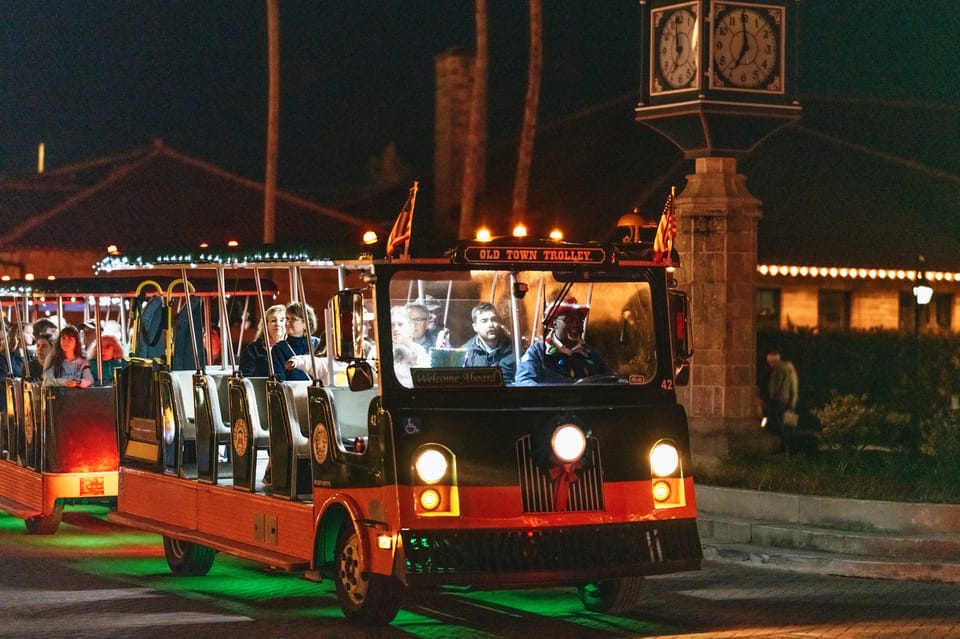 St Augustine: Nights of Lights Trolley Tour - Onboard Activities