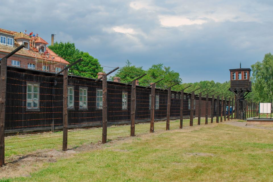 Stutthof Concentration Camp:Guided Tour With Transportation - Additional Tour Options