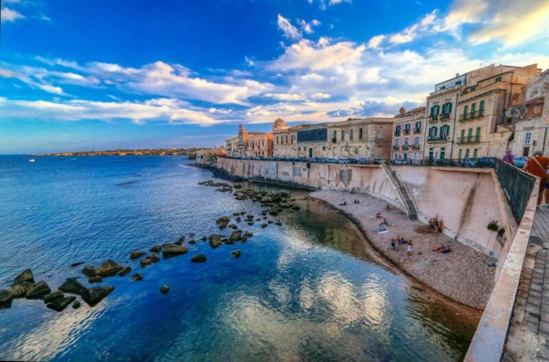 Syracuse: Ortigia Classic Walking Tour - Inclusions and Logistics