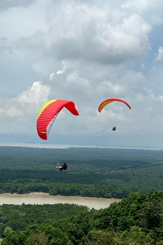 Tandem Paragliding Bukit Jugra Selangor - Participant Requirements