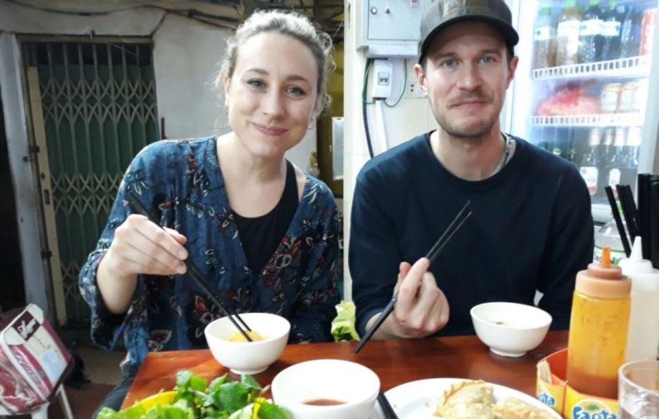 Tasting Vietnamese Cuisine - Hanoi Street Food Tour - Cultural Insights