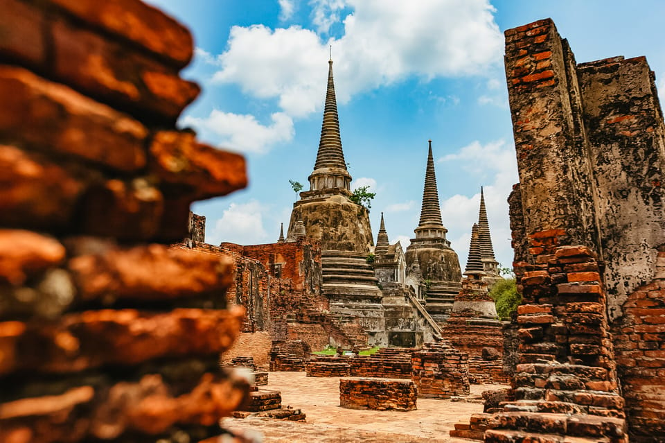 The Old Siam: Ayutthaya Temples Small Group Tour With Lunch - Cancellation and Dress Code