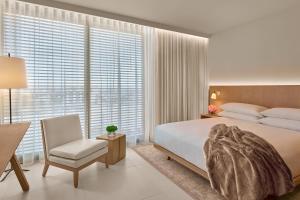 The West Hollywood EDITION - Nearby Attractions to Explore