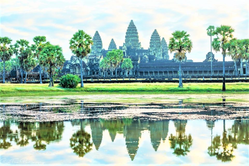 The Wonders of Angkor Private Tour - Detailed Itinerary