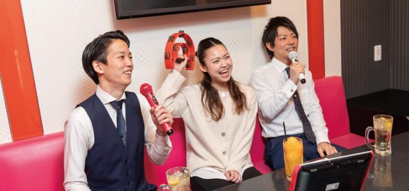 Tokyo: Karaoke Box Experience at BIG ECHO - Food and Drink Options