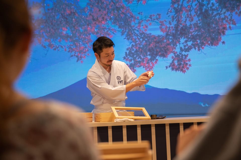 Tokyo: Sushi Making Experience With a Meal and Souvenir - Important Information for Participants