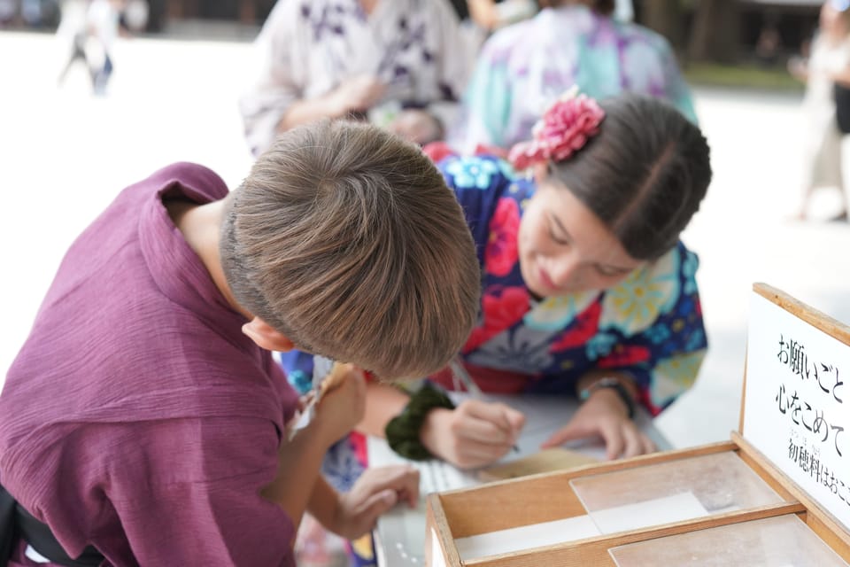 :Tokyo,Shibuya / Meiji Shrine Tour in Kimono. - Cultural Insights