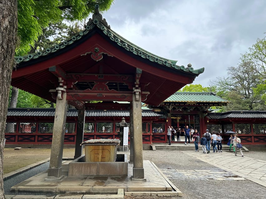 Tokyo:The Traditional Town and the Posh District of Tokyo - Tour Pricing and Options