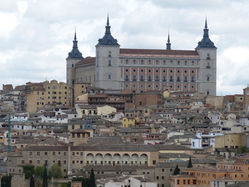 Toledo - Private Historic Walking Tour - Scenic Highlights