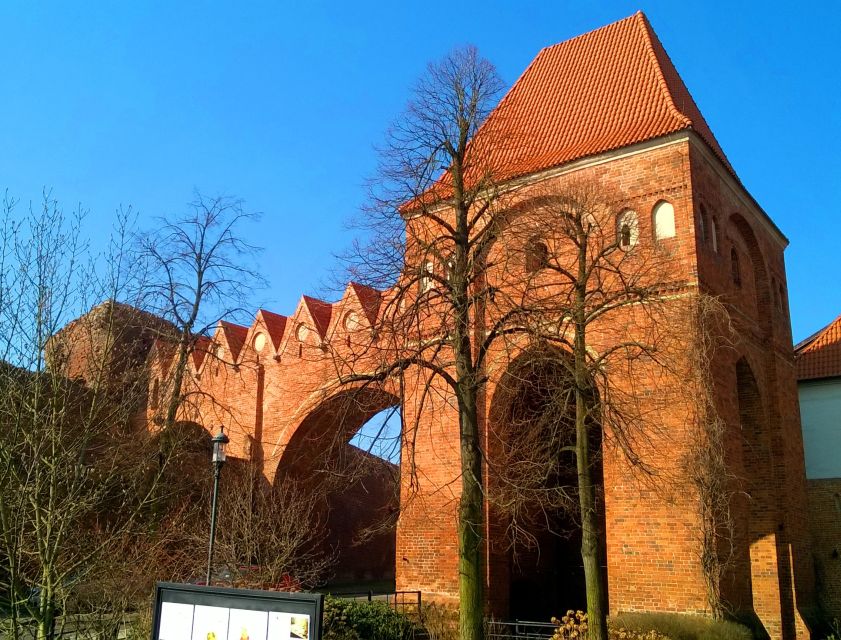 Torun Copernicus Trail and Old Town Private Walking Tour - Meeting Point