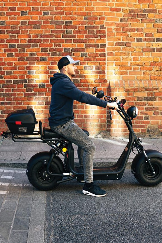 Toruń: Discover the Way You Want, Rent an Electric Scooter - Meeting Point for Rentals