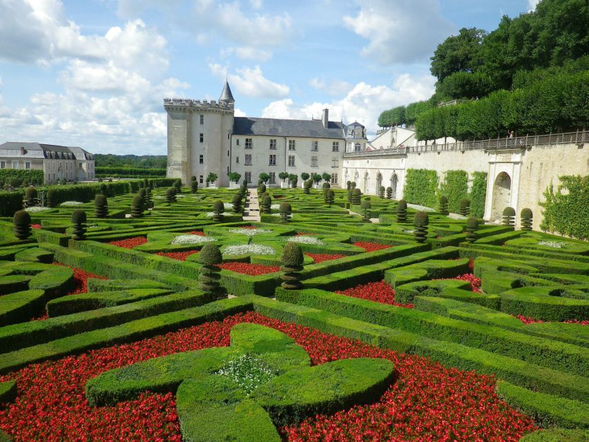 Tours/Amboise: Private Tour Azaylerideau Langeais Villandry - Exclusions to Consider