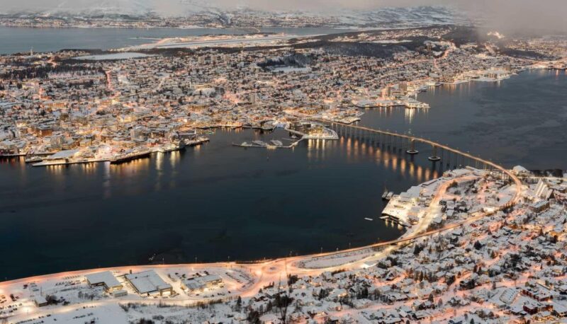 Transfer Rovaniemi - Tromso by Private Van - Scenic Route Attractions