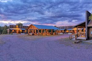 Trappers Rendezvous - Family-Friendly Amenities