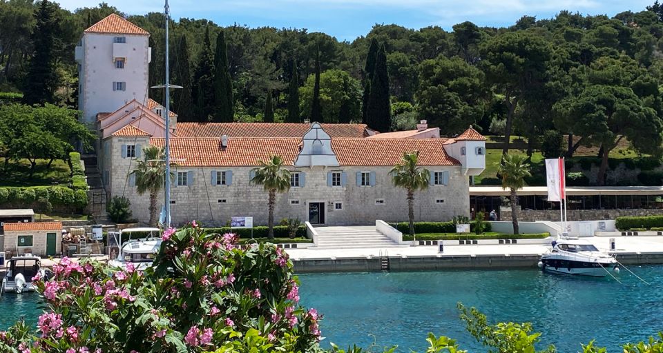 Trogir: Blue Lagoon, Maslinica, and Solinska Bay Boat Tour - Exploring the Charming Maslinica