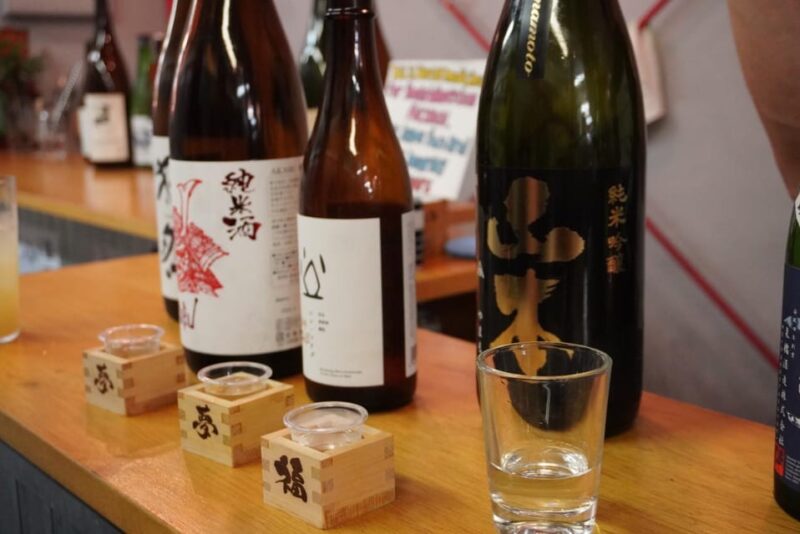 Tsukiji Market Foodie Tour: Enjoy Seafood, Sushi, and Sake - Sake Tasting Experience