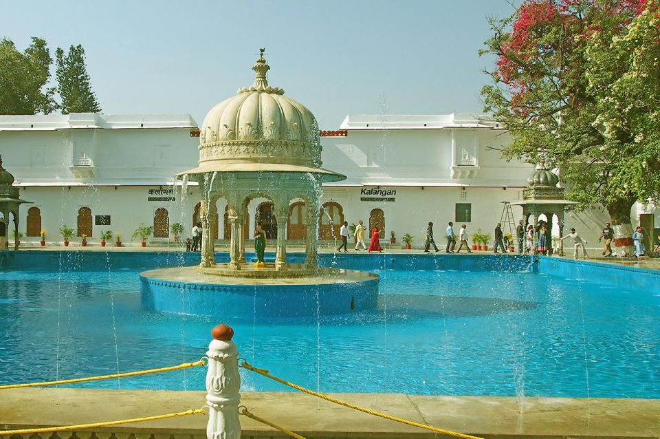 Udaipur: Private Full-Day Sightseeing Tour - Transportation Details