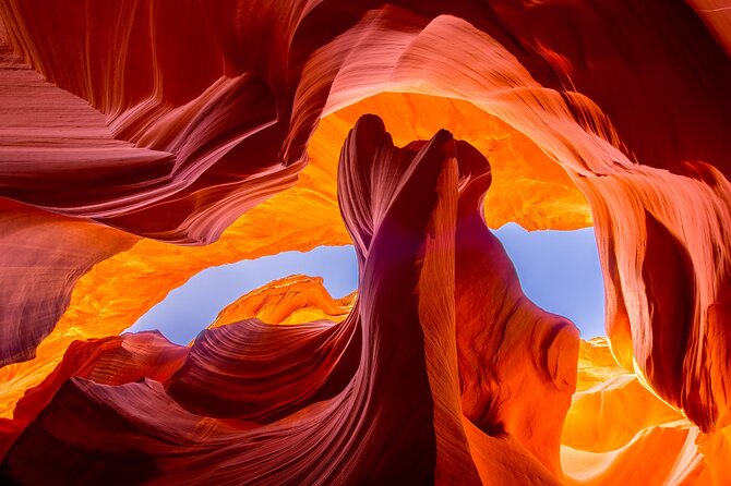 Upper Antelope Canyon Tour With Shuttle Ride and Tour Guide - Health and Accessibility Considerations