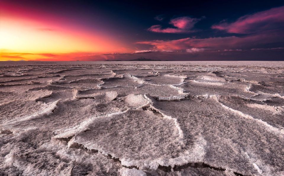 Uyuni Salt Flat Private Tour From Chile in Hostels - Tour Highlights