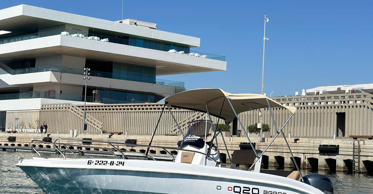 VALENCIA BOAT WITH LICENSE - Ideal for Family or Friends