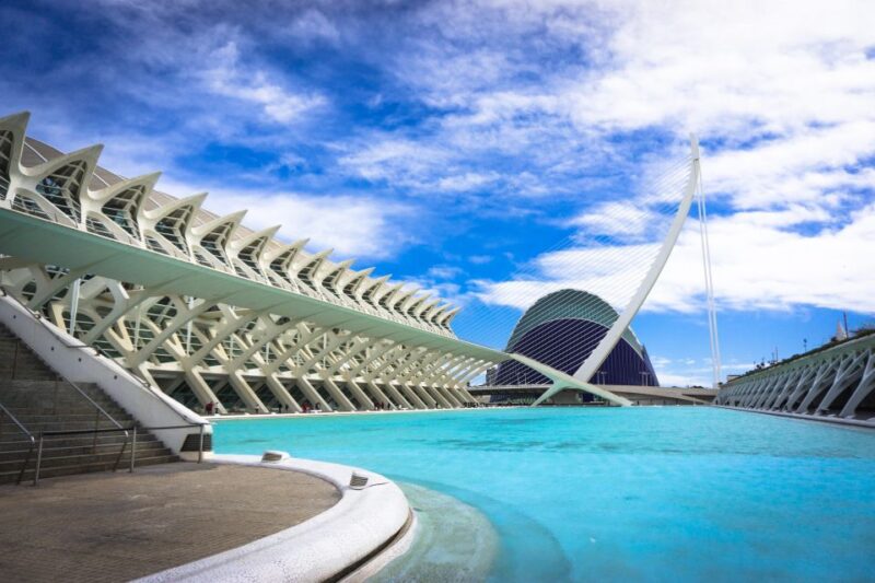 Valencia: Capture the Most Photogenic Spots With a Local - Inclusions and Exclusions