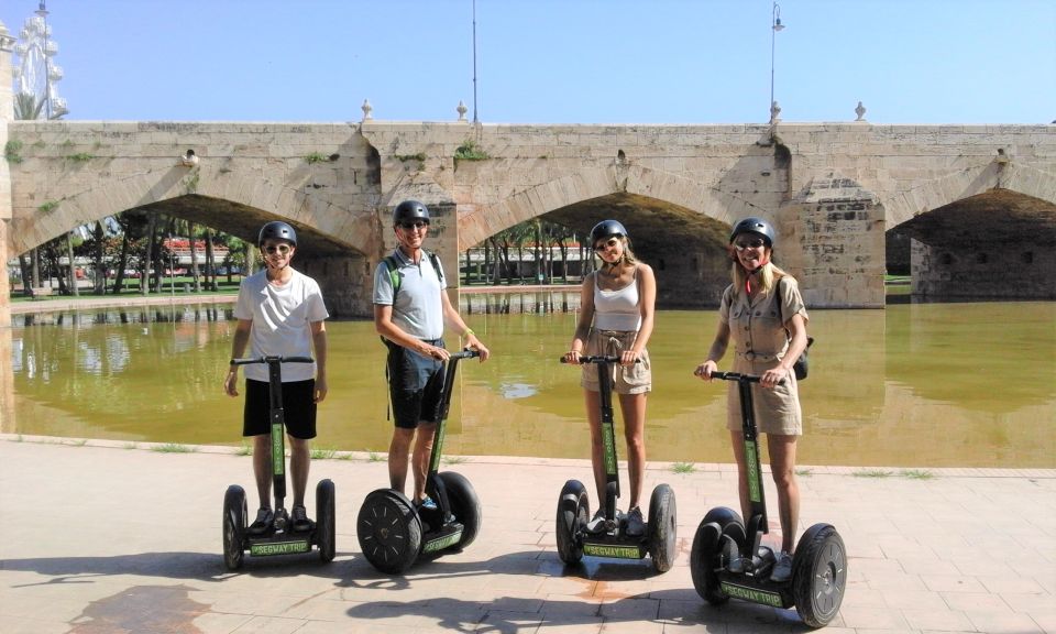 Valencia: Garden & Palace Music Segway Tour - Scenic Route