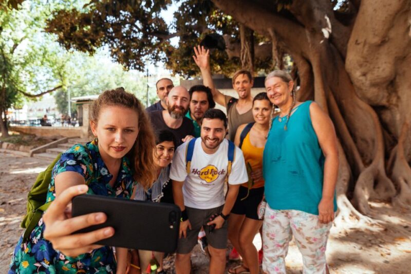 Valencia: Private Tour W/ Locals – Highlights & Hidden Gems - Guided by Knowledgeable Local Experts