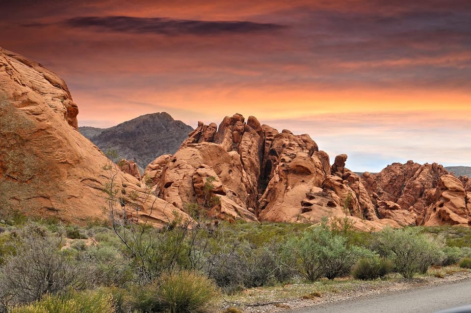 Valley of Fire VIP Small Group Tour From Las Vegas - Tour Inclusions