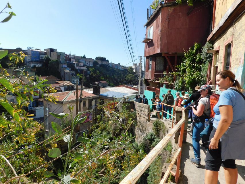 Valparaíso on Foot and Color: Discover Its Hidden Treasures - Whats Included in the Tour