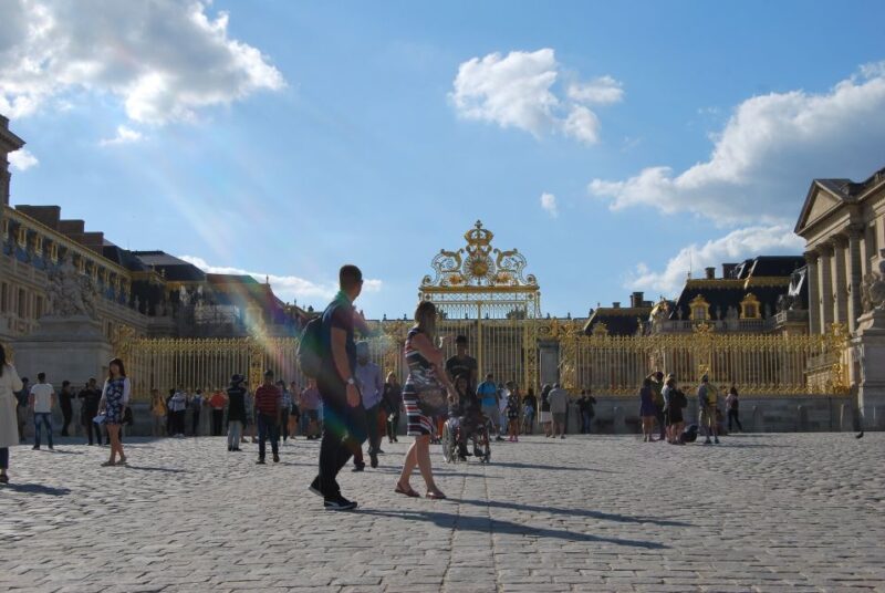 Versailles: Palace Guided Tour With Skip-The-Line Ticket - Customer Reviews