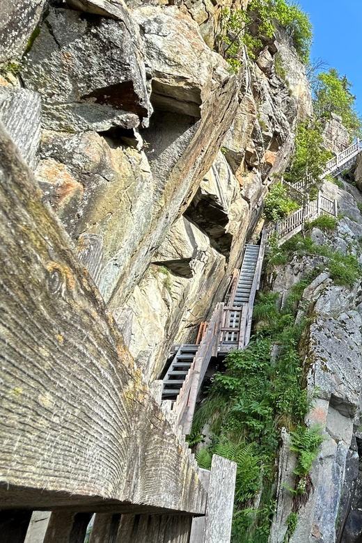 Via Cook, Steep Gorges and Lunch - Discovering Dailley Gorges