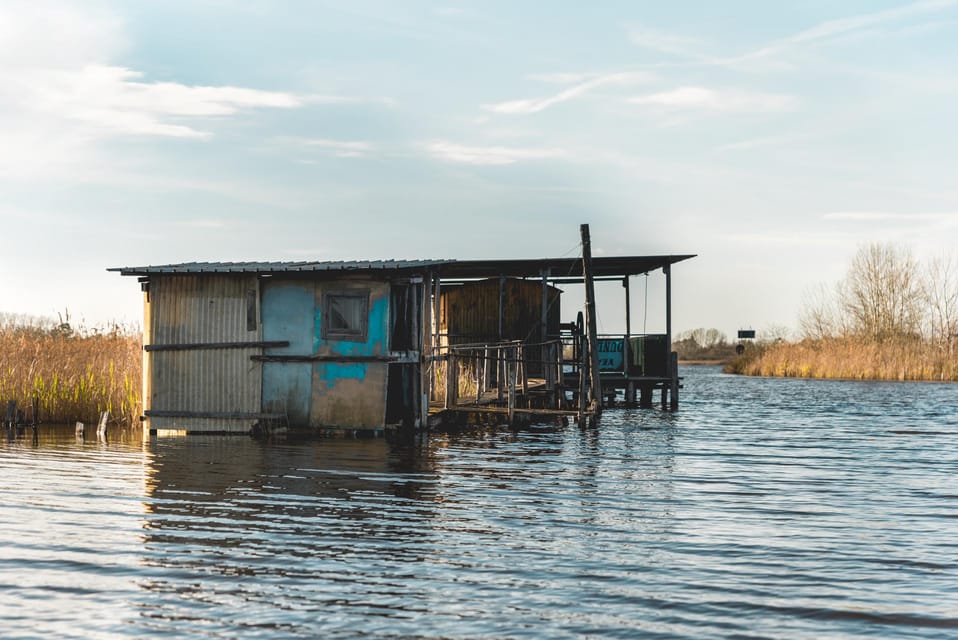 Viareggio: Marshes Electric Boat Tour With Wine Tasting - Participant Eligibility