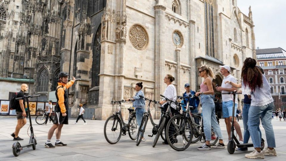 Vienna: Customizable Private Bike Tour - Booking and Cancellation Policy