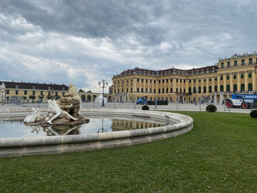 Vienna Schönbrunn Palace - the Unesco World Heritage Site - Historical Insights During the Tour