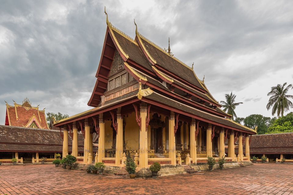 Vientiane: Private Full-Day Tour With Buddha Park and Lunch - Important Information