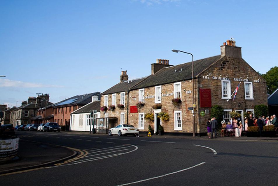 Walking Tour in Roslin Village - Meeting Point Details