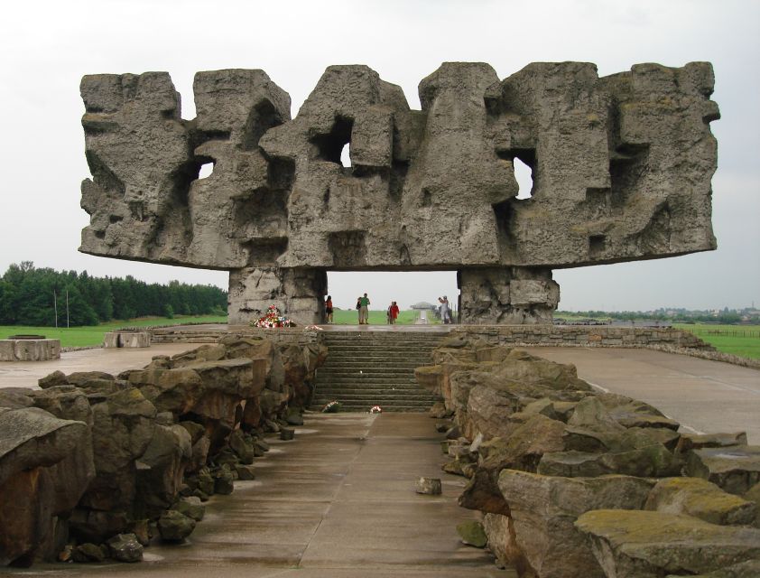 Warsaw: 12-Hour Guided Private Tour to Majdanek and Lublin - Inclusions and Pricing