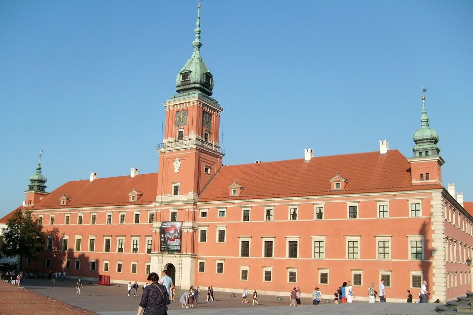 Warsaw: Highlights of Old & New Town Private Guided Tour - Unique Experiences in Old Town