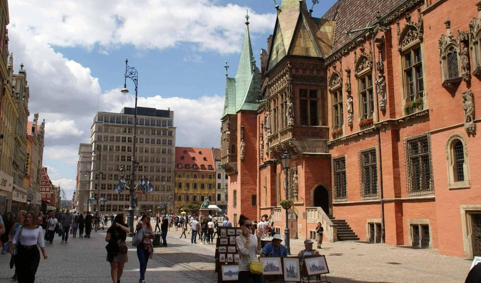 Wrocław: Old Town Sightseeing With Tasting of Local Liqueur - Historical Significance of Sites