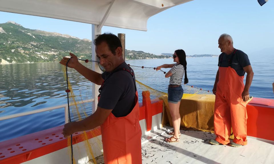 Zante Fishing Tours - Dining Onboard