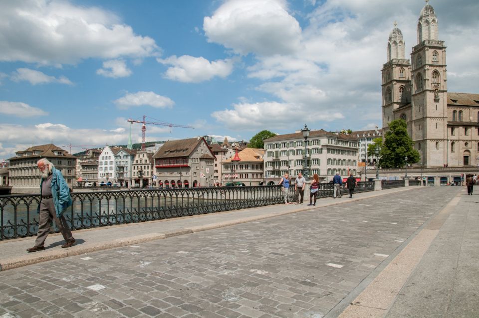 Zürich: 2-Hour Sightseeing Bus Tour - Important Participant Information