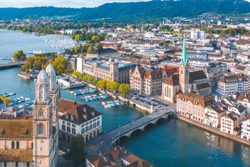 Zurich: First Discovery Walk and Reading Walking Tour - Requirements for Participation
