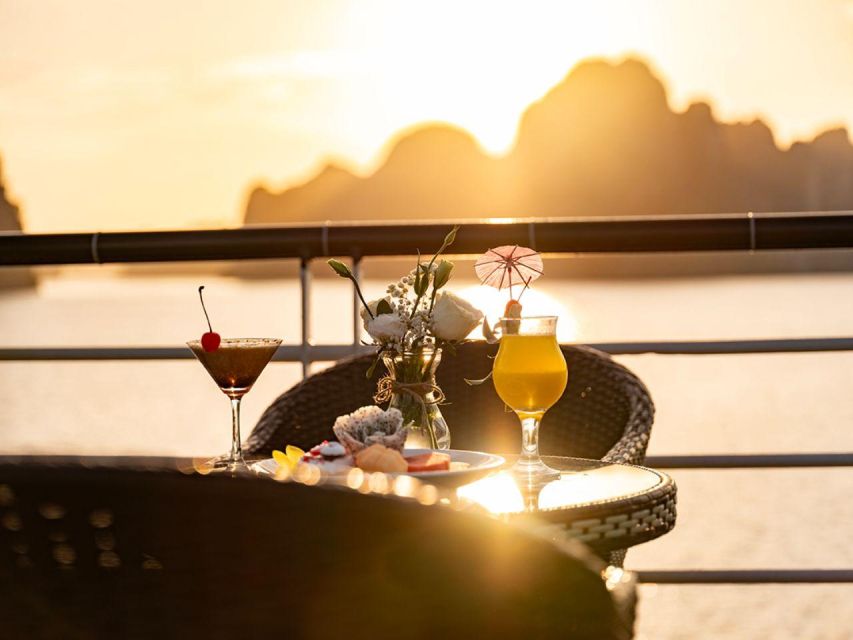 5 Stars Cruise to Ha Long Full Day With Kayaking & MORE - Key Points