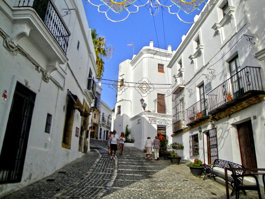 1 Day for Vejer and the South Beaches of Cádiz in SUV (4x4) - Scenic Views and Photography