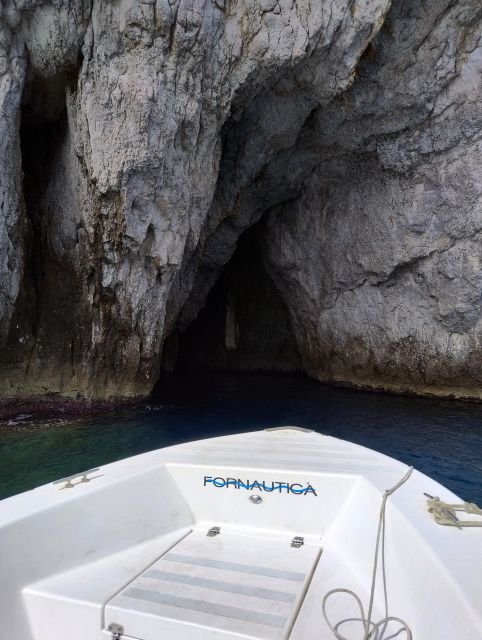 1-Hour Boat Tour of Ortigia, Sea Caves With Swimming Stop - Customer Ratings and Reviews