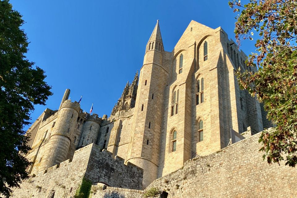 2-day Private Mont Saint-Michel, Normandy, 3 Loire Castles - Accommodation Options