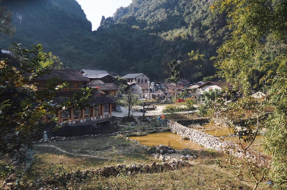 2-Night 1-Day Explore Ban Gioc Waterfall - Nguom Ngao Cave - Inclusions and Exclusions