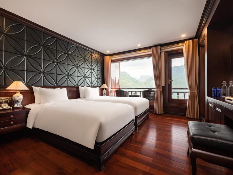 3-Day: 5-Star Cruises Lan Ha & Halong Bay W/Viet Hai Village - Cultural Exploration