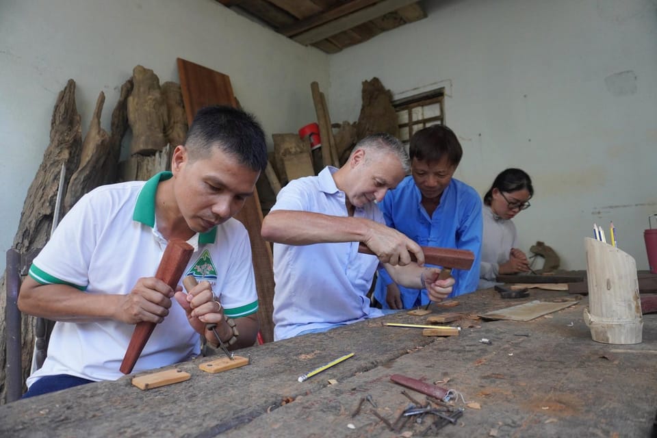 3 Traditional Handicraft Village in 1 Tour - Tra Que Vegetable Village